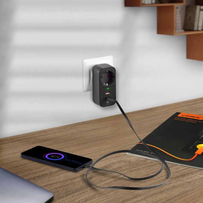 Мережевий адаптер VIDEX ONCORD з/з 1п 2.4A 2USB+USB-C Black