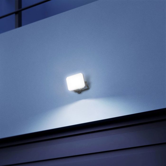 LED прожектор VIDEX F3 20W 5000K 220V Black