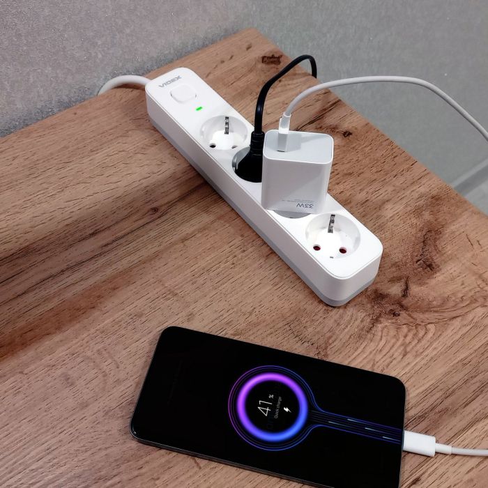 Мережевий подовжувач VIDEX ONCORD з/з 4п 3м (3x1.5мм) з кнопкою White