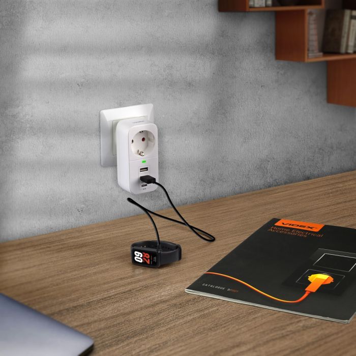 Мережевий адаптер VIDEX ONCORD з/з 1п 2.4A 2USB+USB-C White