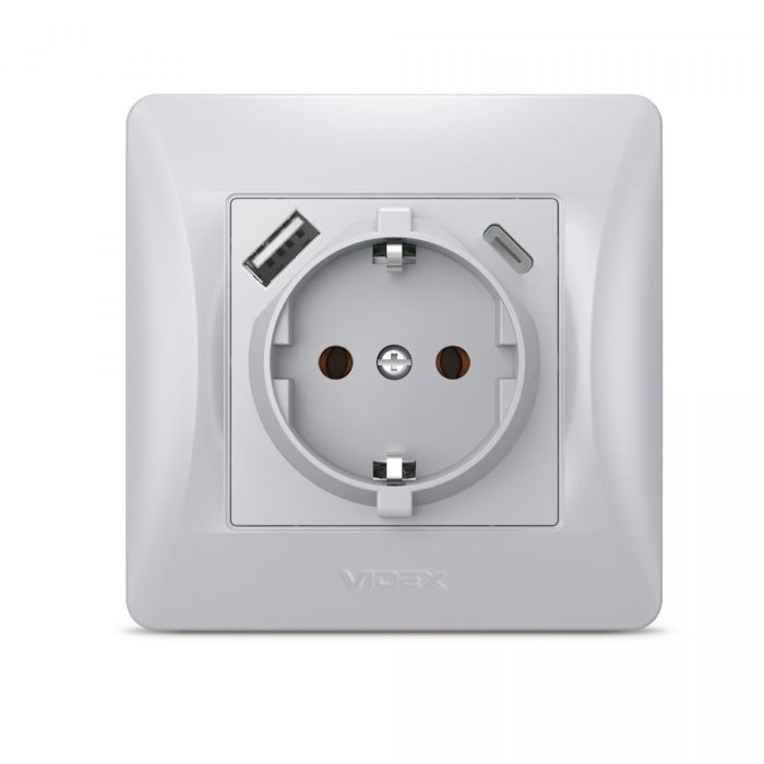 Розетка одинарна із заземленням з USB+USB-C срібний шовк VIDEX BINERA